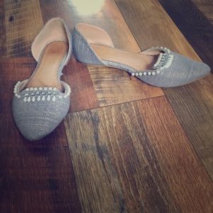 Gray, beaded flats